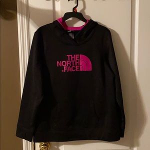 The North Face Women’s Fave Half Dome Pullover 2.0